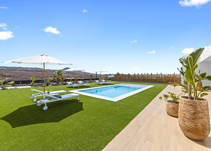 Ayala Villa